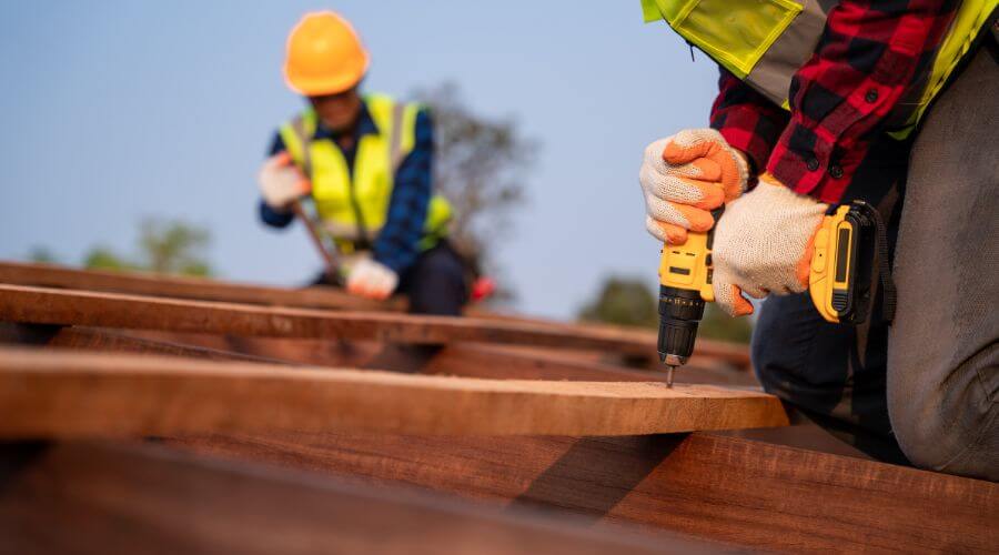 Expert top industrial roofings services in Center Point, IA